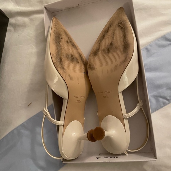 Nine West Rhonda Pointy Toe White Kitten Heels 6.5 - Picture 5 of 6